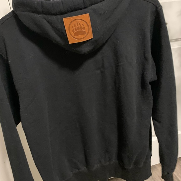 Muskoka Bear Wear Hoodie - Picture 4 of 4